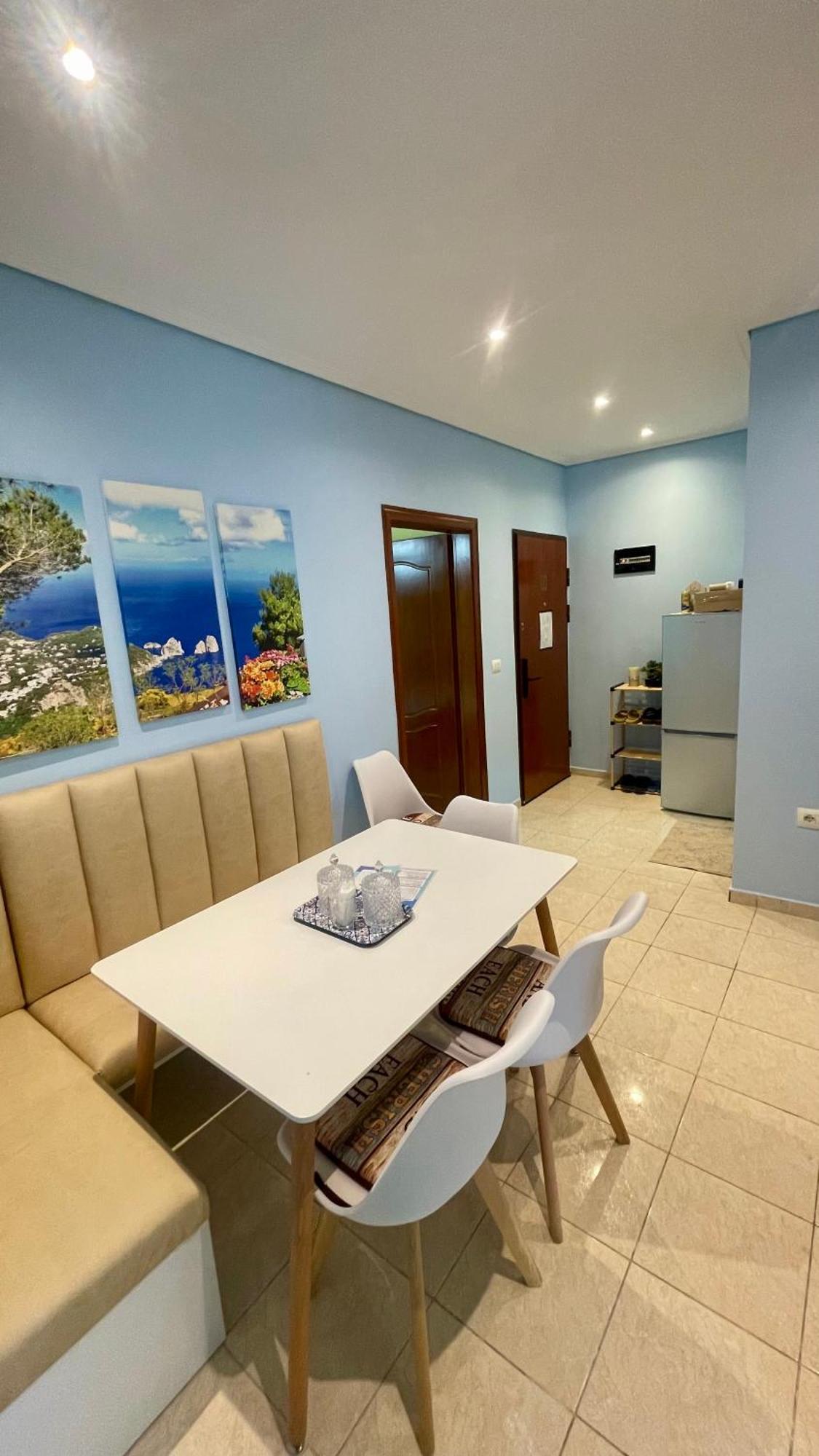 Sea Breeze Apartment Sarandë Esterno foto